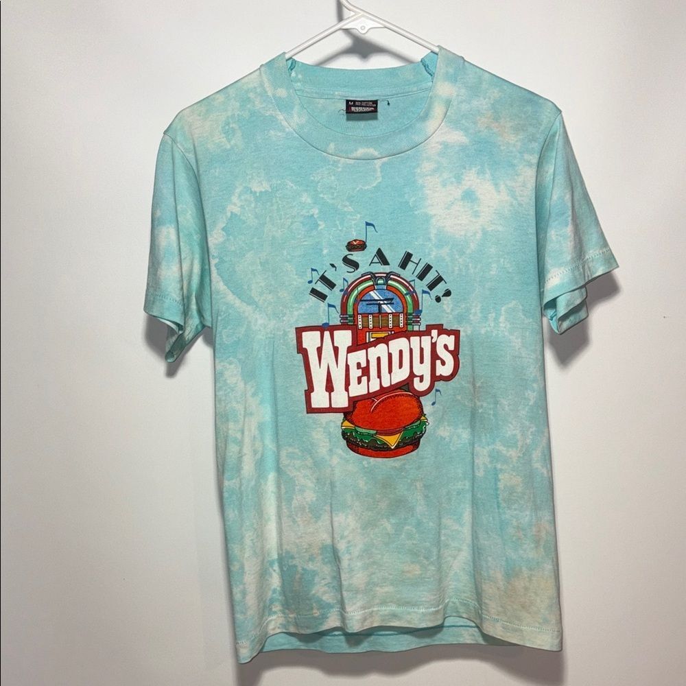 Wendy's Graphic T-Shirt